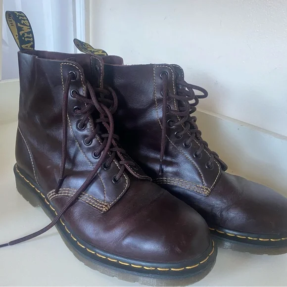 Red Leather USM 11 Dr. Martens Boots 1460 Faux Fur Lined Grizzly Leather Lace Up Boots in Cherry  main image 4